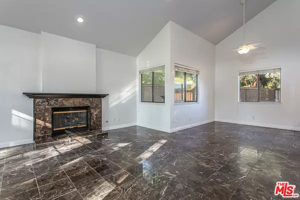 Oak Park, CA 91377,6808 CEDARBARK CT