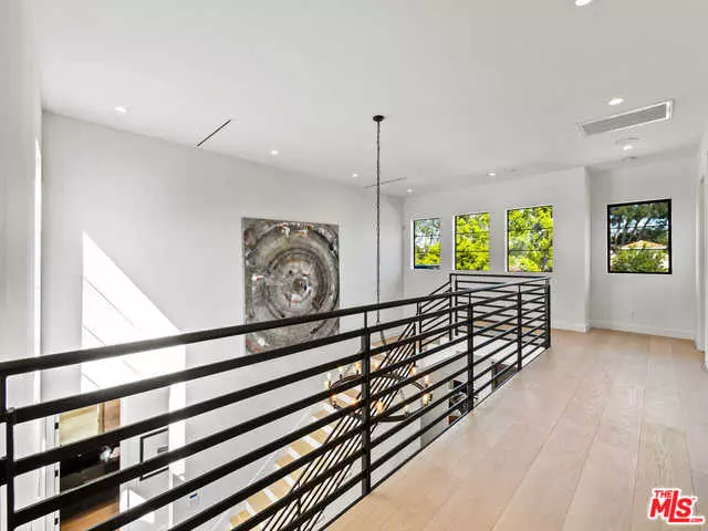 4861 ALONZO AVE, Encino, CA 91316