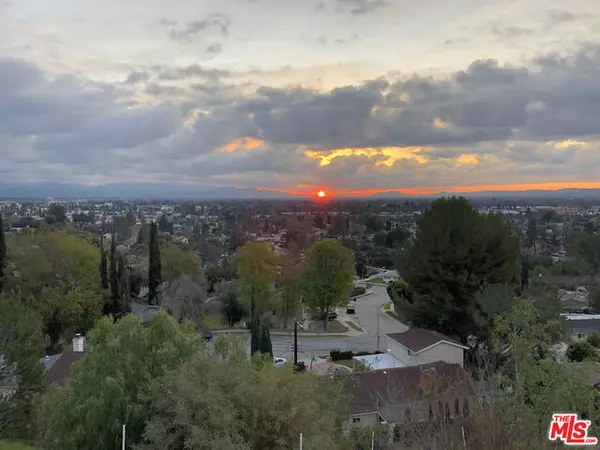 8600 FARRALONE AVE, West Hills, CA 91304