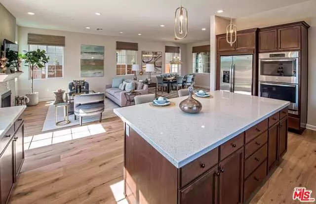 Oxnard, CA 93036,1541 Thorpe Trail #50