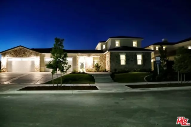 12000 Gazebo CT, Bakersfield, CA 93311