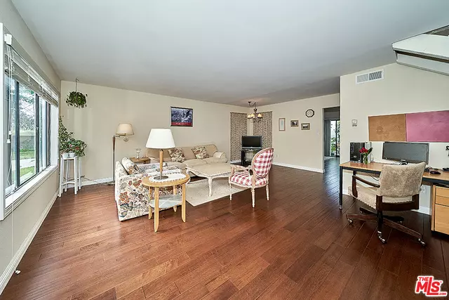 9911 KARMONT AVE, South Gate, CA 90280