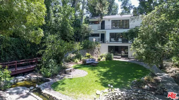 1916 NIODRARA DR, Glendale, CA 91208