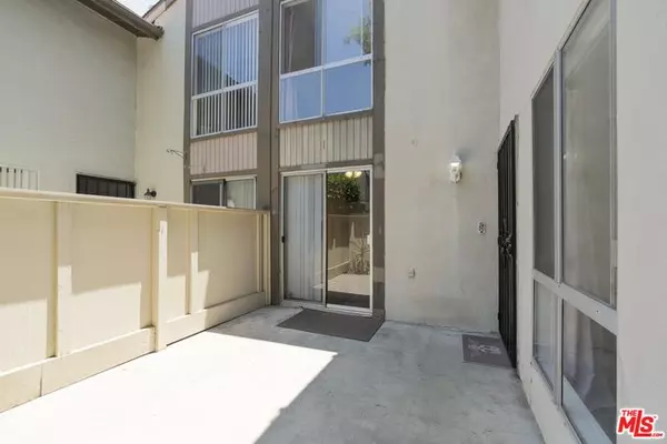 Torrance, CA 90502,23208 SESAME ST #B