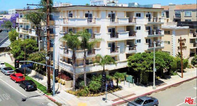 147 S DOHENY DR, Los Angeles, CA 90048