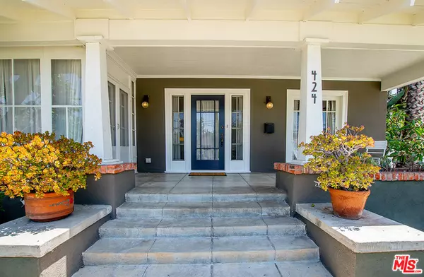 Glendale, CA 91204,424 S COLUMBUS AVE