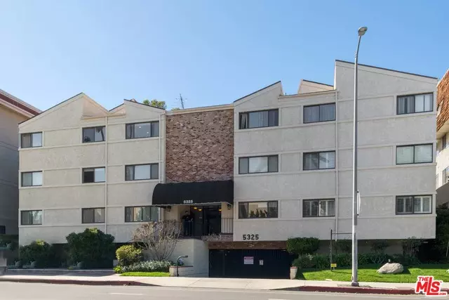 5325 LINDLEY AVE #303, Tarzana, CA 91356