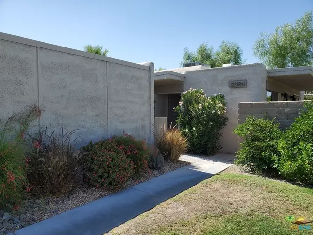 2034 E SANDALWOOD DR, Palm Springs, CA 92262