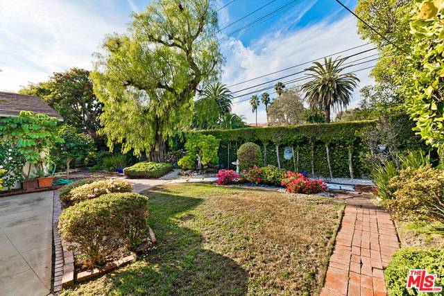 Los Angeles, CA 90049,131 S SALTAIR AVE