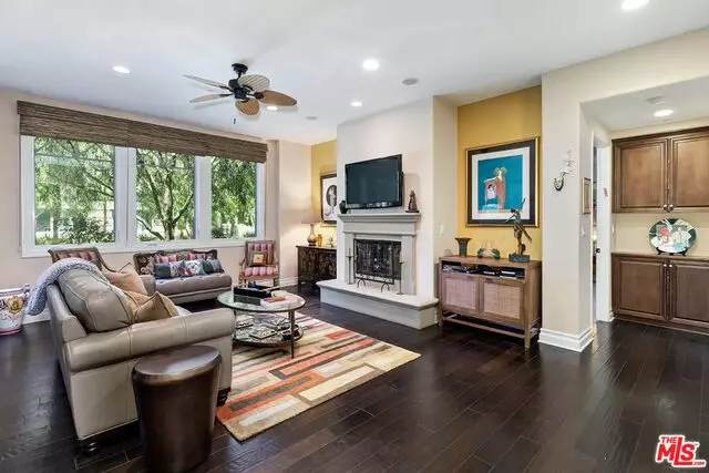 6241 Crescent Park #102, Playa Vista, CA 90094