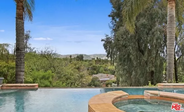 22309 Dolorosa St, Woodland Hills, CA 91367