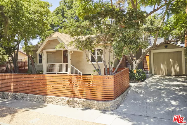 219 E Ellis Ave, Inglewood, CA 90302