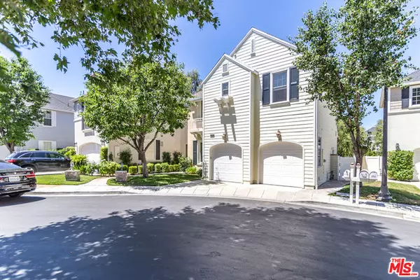 27009 Pierpont Ct, Valencia, CA 91355