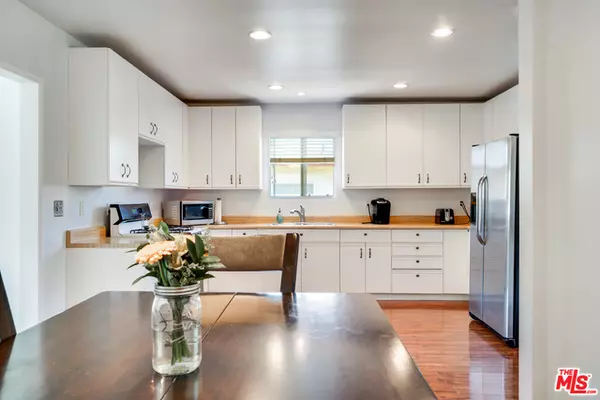 2308 Ives Ln, Redondo Beach, CA 90278