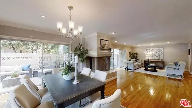 1255 S Orange Grove Blvd #2, Pasadena, CA 91105