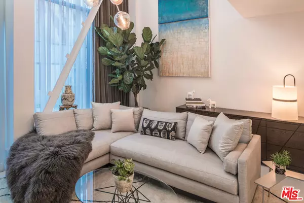 Venice, CA 90291,700 Main St #13