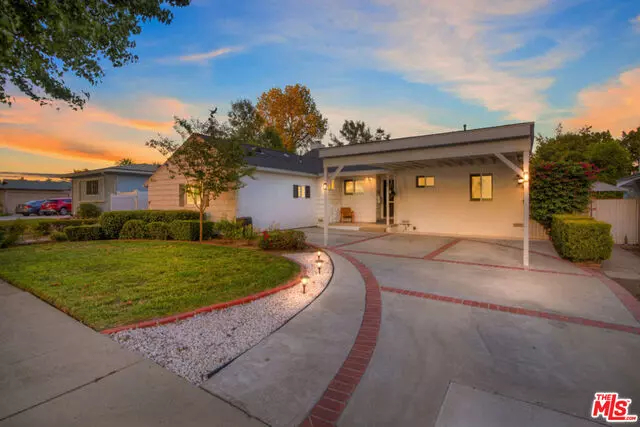 7026 Jellico AVE, Lake Balboa, CA 91406