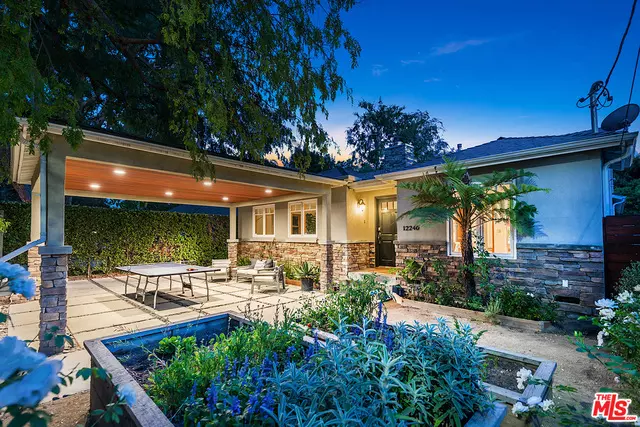 12240 Otsego St, Valley Village, CA 91607