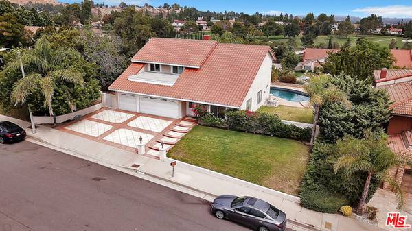 19412 Pauma Valley Dr, Porter Ranch, CA 91326