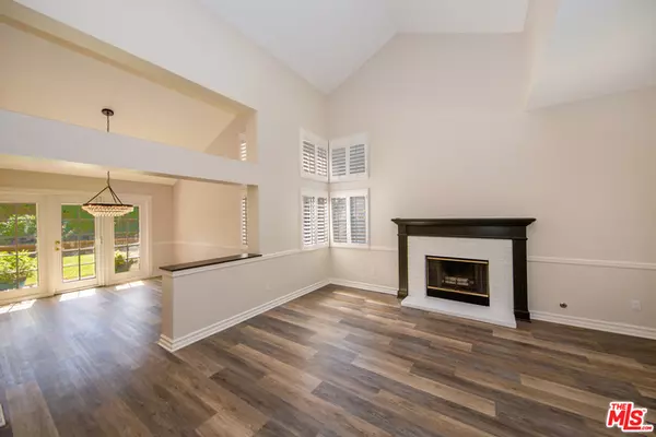 Valencia, CA 91354,27108 Rexford Pl