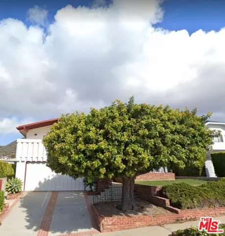 18157 Kingsport Dr, Malibu, CA 90265