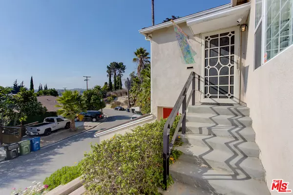 Alhambra, CA 91803,1716 Parkview Dr