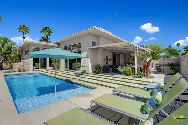 745 S Orange Ave, Palm Springs, CA 92264