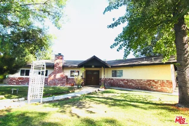 9300 Balcom Ave, Northridge, CA 91325