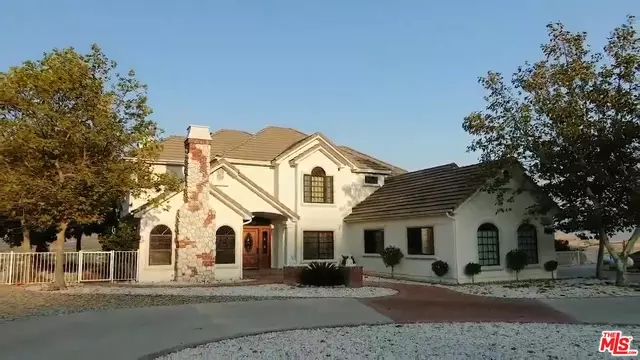 11718 Bedworth Rd, Agua Dulce, CA 91390