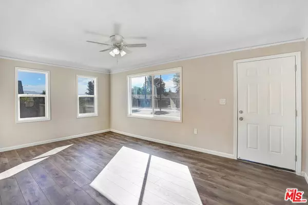 Perris, CA 92570,344 W 4Th St