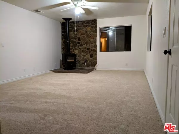 Phelan, CA 92371,3972 Sunset Rd