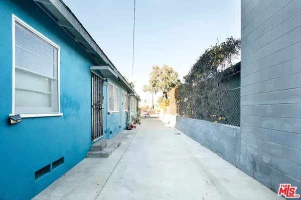 Marina Del Rey, CA 90292,13480 Beach Ave