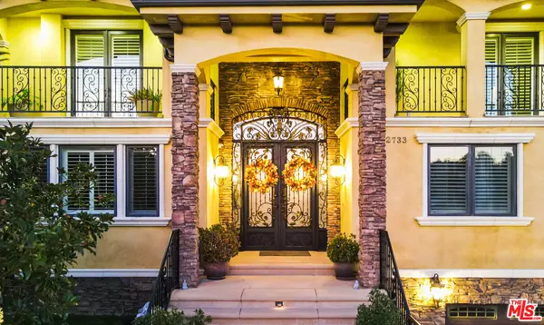 Chatsworth, CA 91311,22733 Trigger St