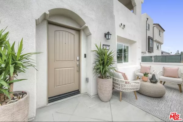 12902 Calabria DR #15, La Mirada, CA 90638