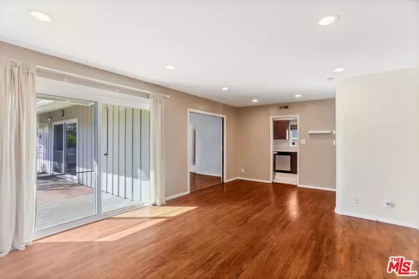 La Mirada, CA 90638,14528 Rosecrans Ave