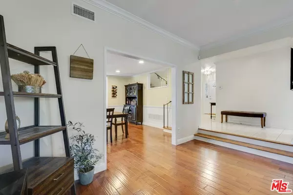 West Hills, CA 91304,23430 Schoenborn St