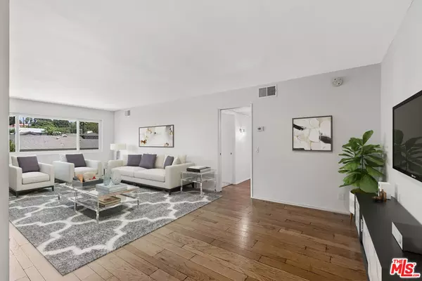 702 Park Ave #306, South Pasadena, CA 91030