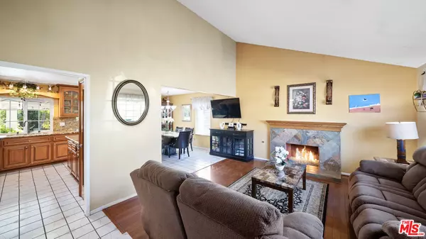 Ontario, CA 91762,645 W Grevillea St