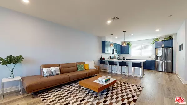 Gardena, CA 90247,14422 Strawberry LN #6