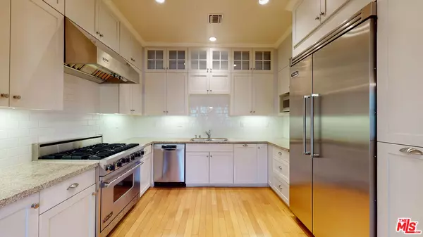 Pasadena, CA 91101,700 E UNION ST #102