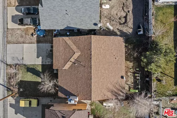 Elizabeth Lake, CA 93532,14336 BOXTREE ST