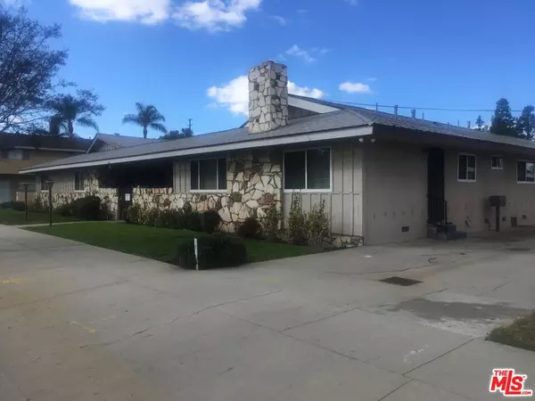 Downey, CA 90240,10035 HALEDON AVE #13