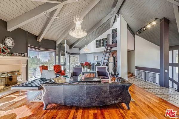 La Habra Heights, CA 90631,1910 Kanola Rd