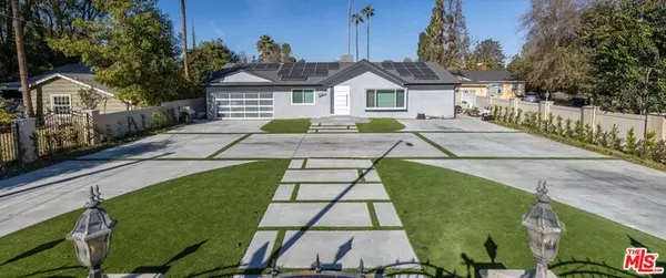23051 Burbank Blvd, Woodland Hills, CA 91367