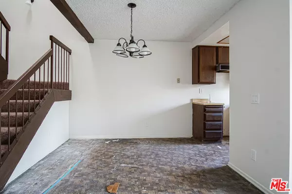 Ontario, CA 91764,1947 E Yale St #21