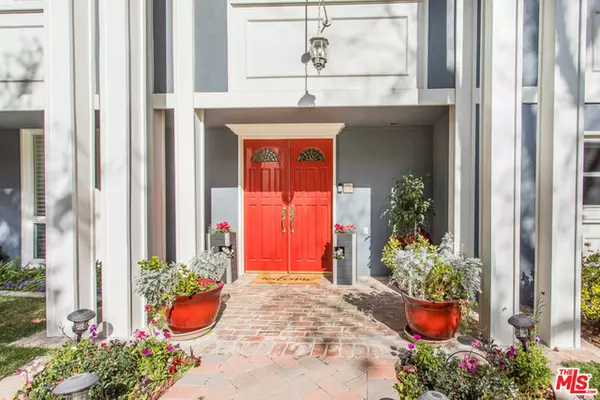 Woodland Hills, CA 91364,21839 Ambar Dr