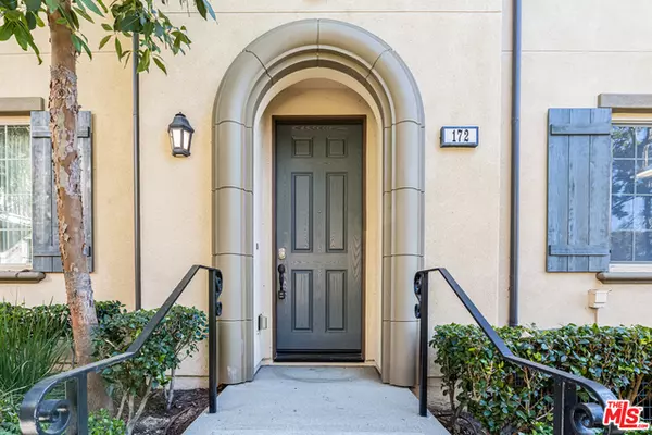 172 Full Moon, Irvine, CA 92618