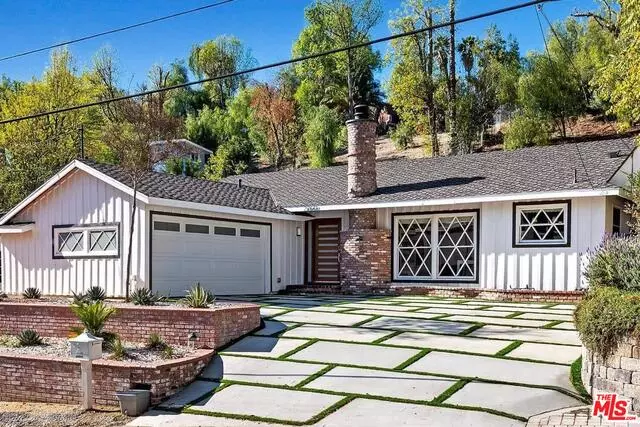Woodland Hills, CA 91364,22641 Cass Ave