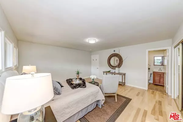 Buena Park, CA 90621,5055 Clifton Way
