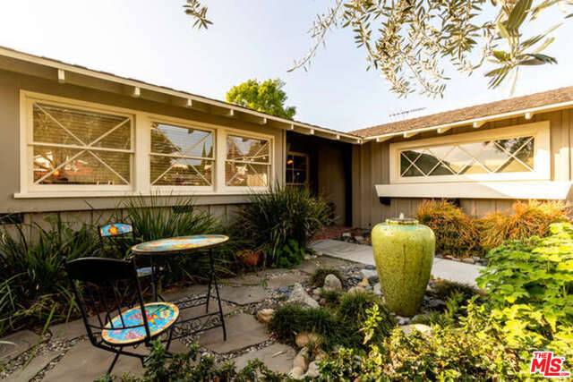 Valley Glen, CA 91405,6661 Mammoth Ave